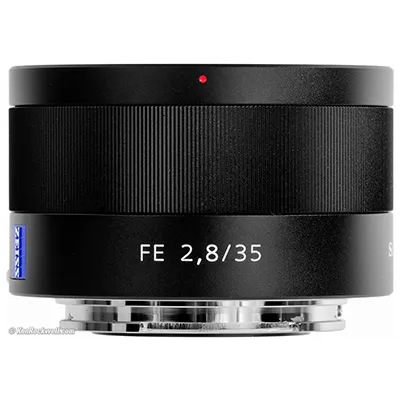 Sony Sonnar T* FE 35mm f/2.8 ZA